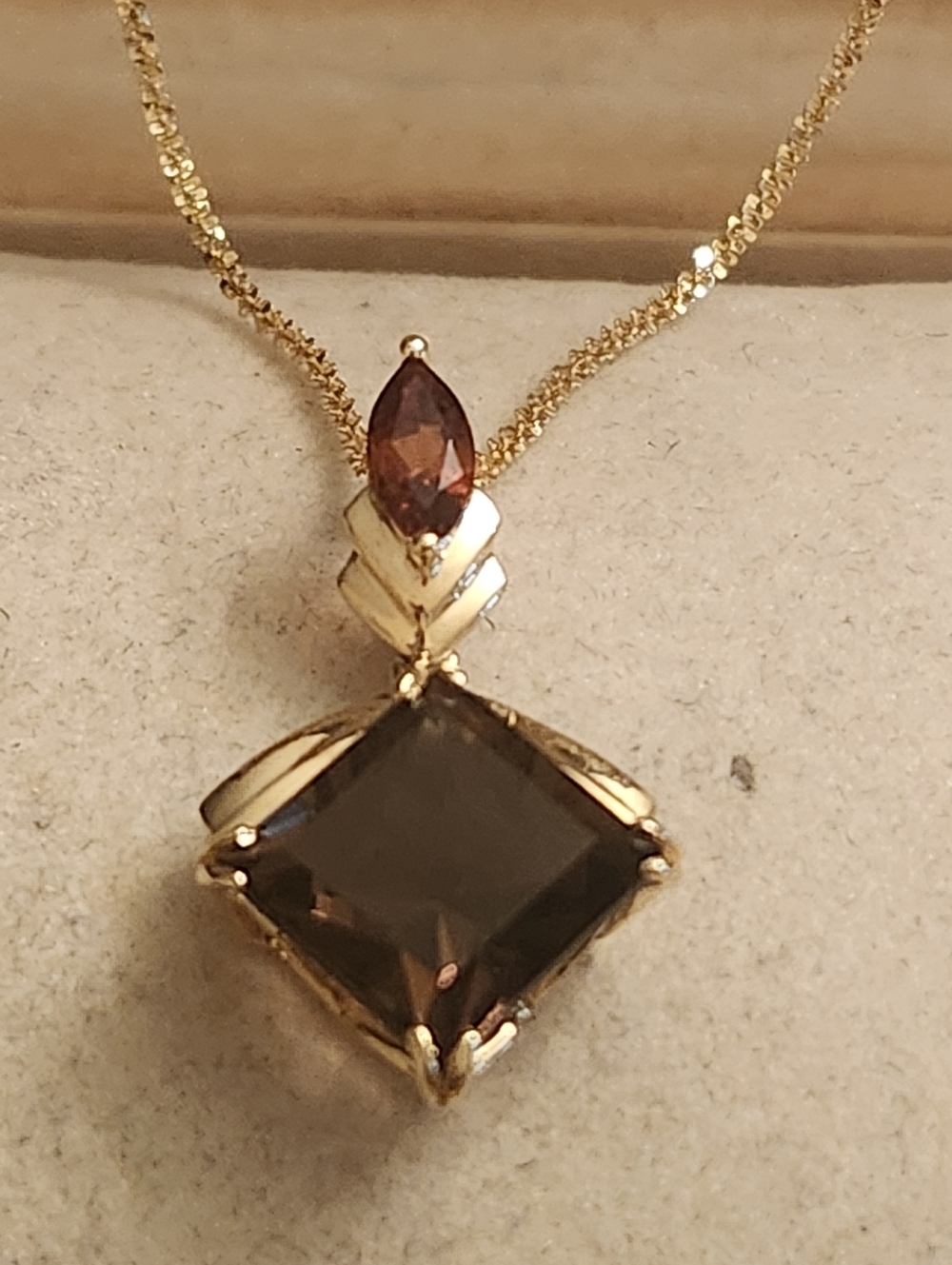 14KT YELLOW GOLD PRINCESS CUT SMOKY QUARTZ CITRINE PENDANT +14KT SOLID NECKLACE